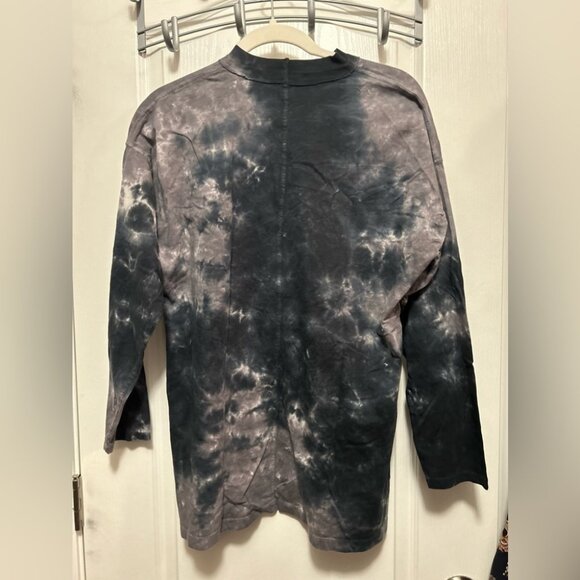 We The Free Grey Blue White Be Free Tie Dye Long Sleeve Mock Neck Top Size S EUC - Picture 6 of 7